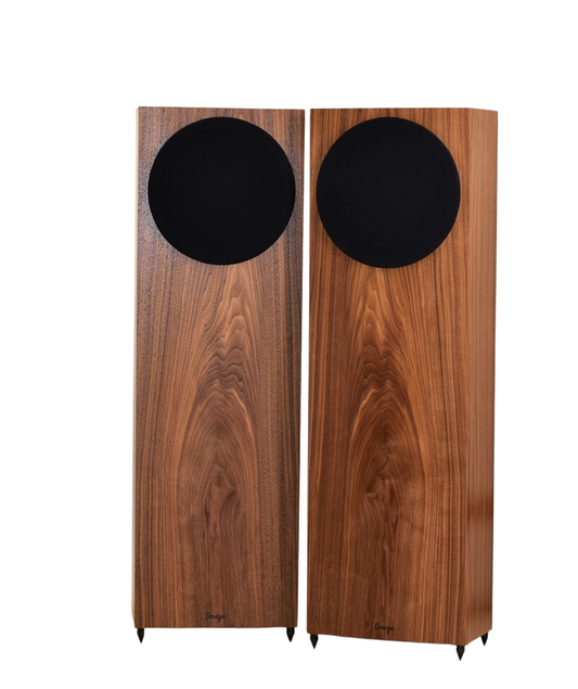 Available Now/ Junior 8 XRS Walnut Trade Ins